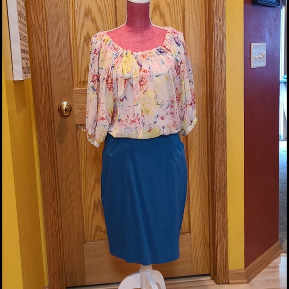 In Case Blouse - Picture 6 of 6